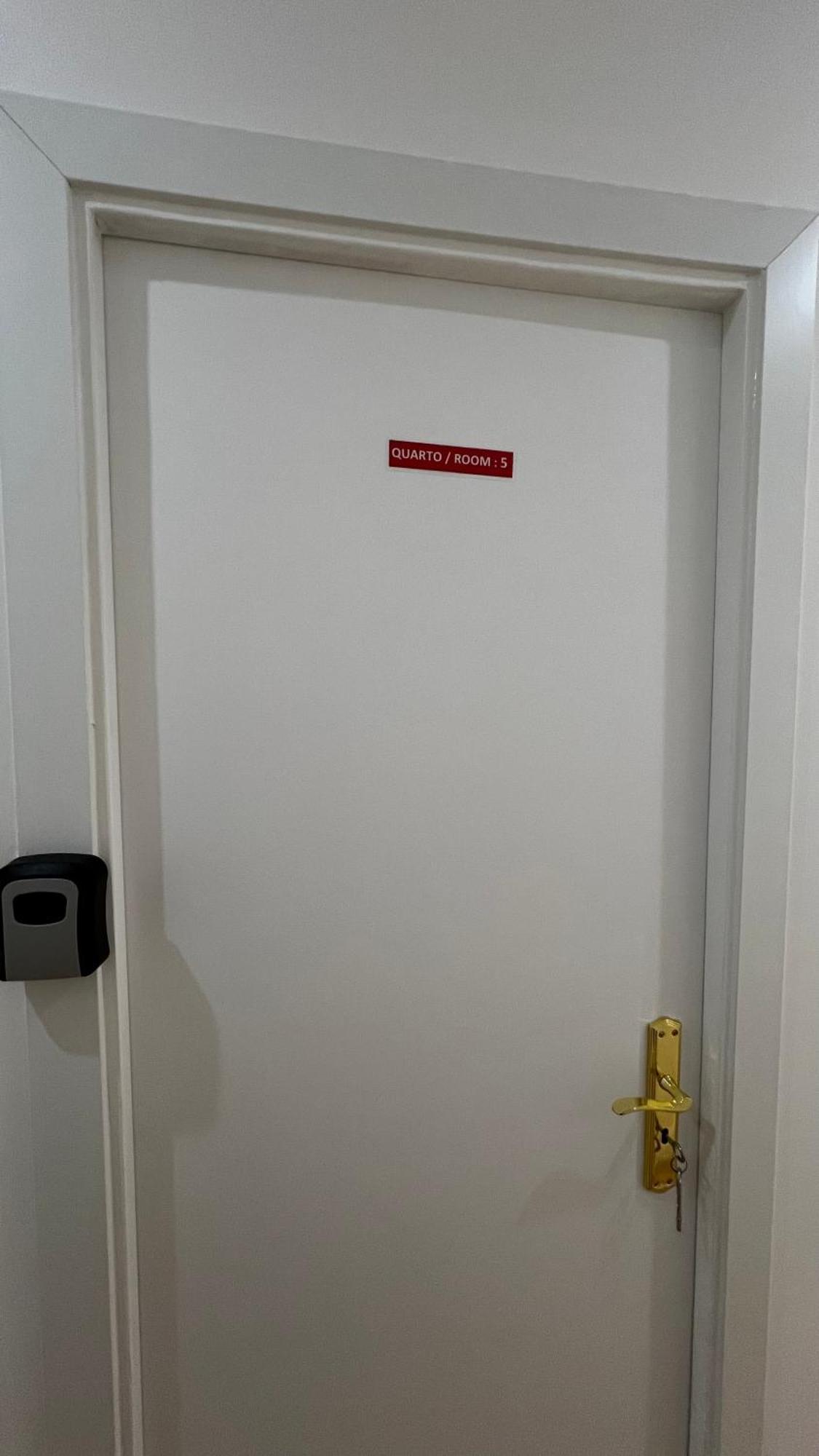 Suites Luciano Cordeiro Lisboa Ngoại thất bức ảnh